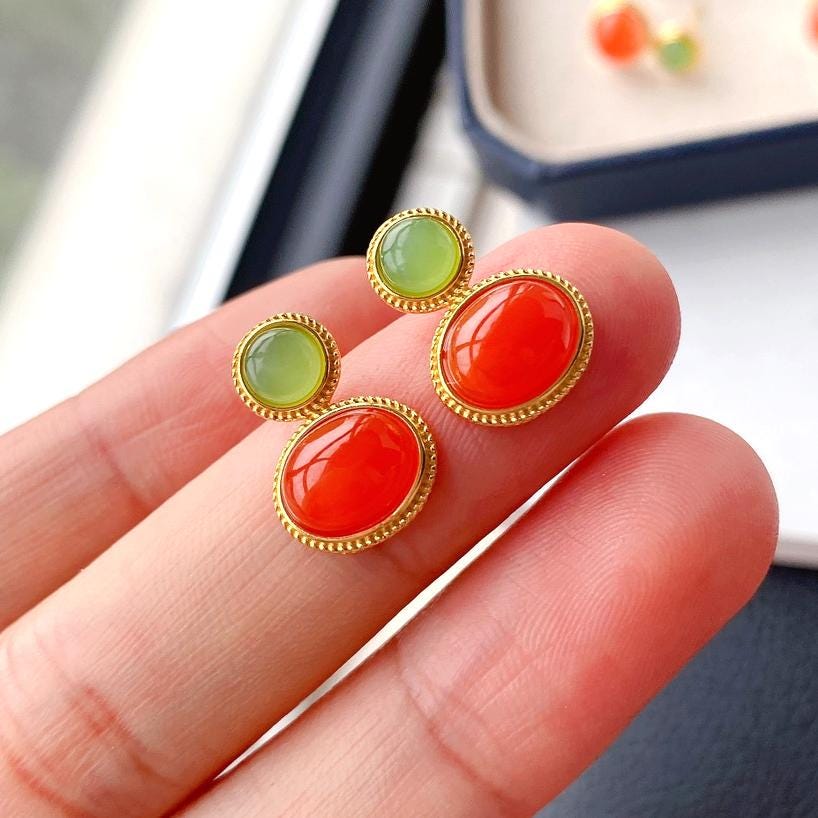 Natural Southern Red Agate Stud Earrings /Sterling 925 Silver 18K Gold-Plated agate Studs with green jade/Customize gift box/retro court