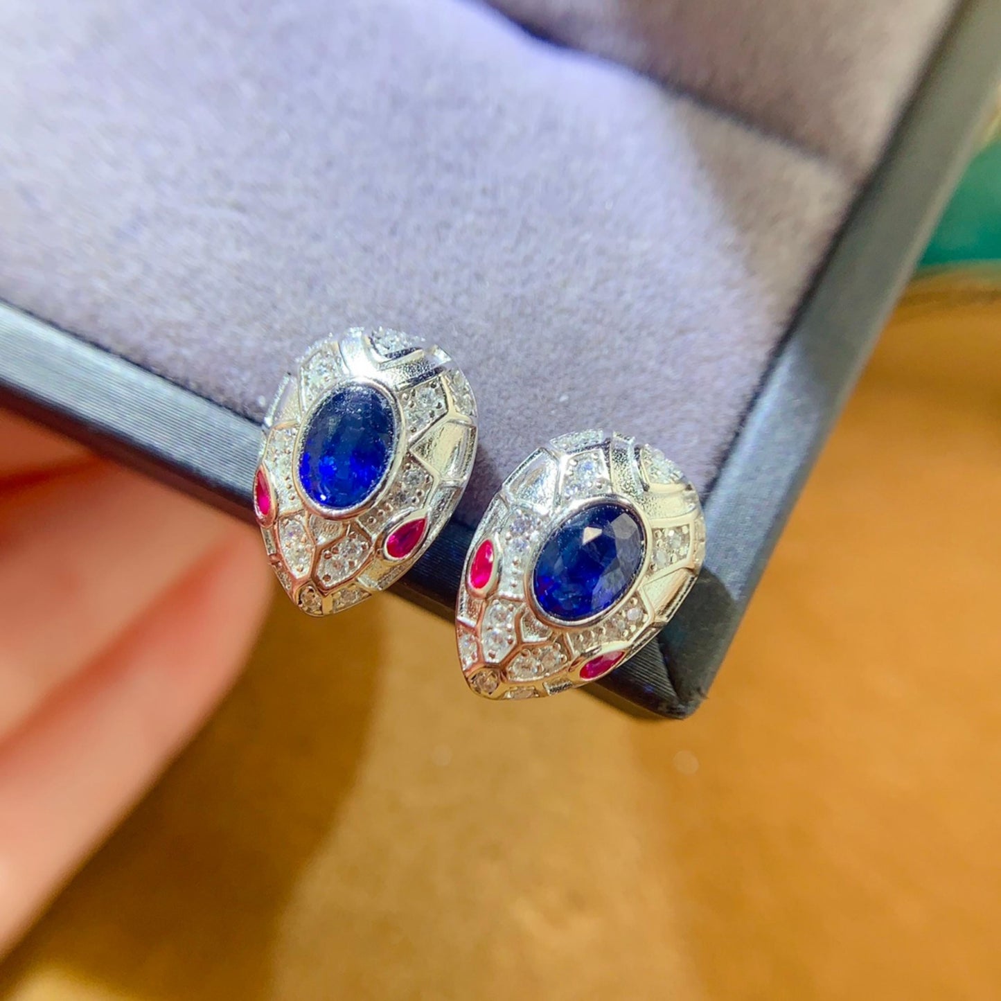 Natural sapphire Stud Earrings /Sterling 925 Silver 18K Gold-Plated sapphire Studs/Customize gift box/September birthstone gift/anniversary