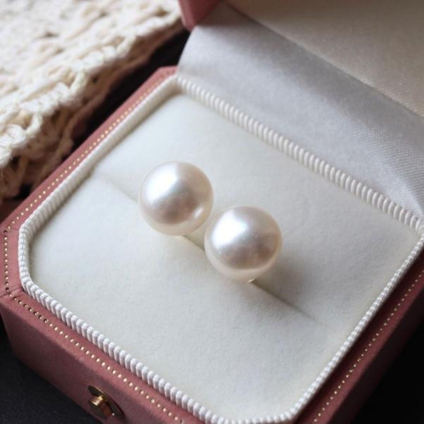 Natural pearl Stud Earrings /Sterling 925Silver 18K Gold-Plated pearl Studs/Customize gift box/June birthstone gift/anniversary gift for her