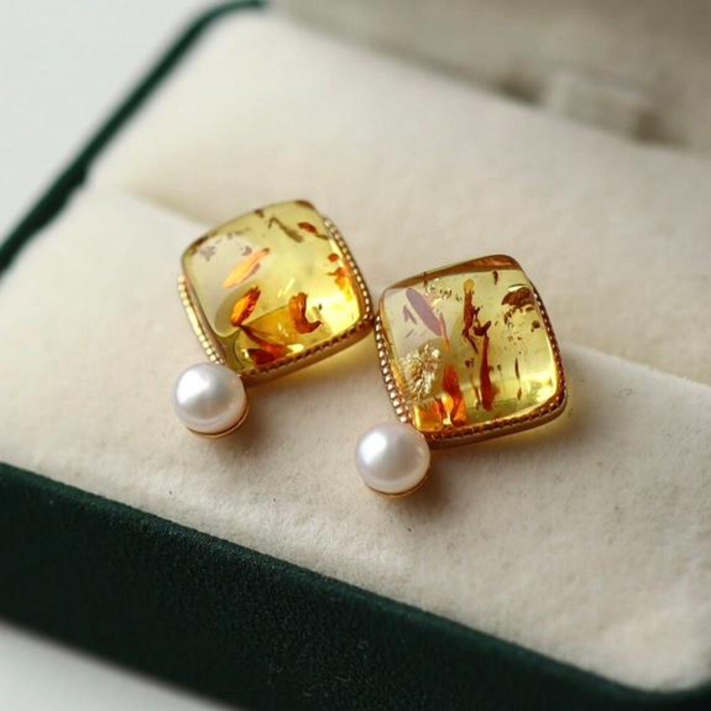 Natural pearl Stud Earrings /Sterling 925 Silver 18K Gold-Plated pearl Studs with Floral amber/Customize gift box/June birthstone gift