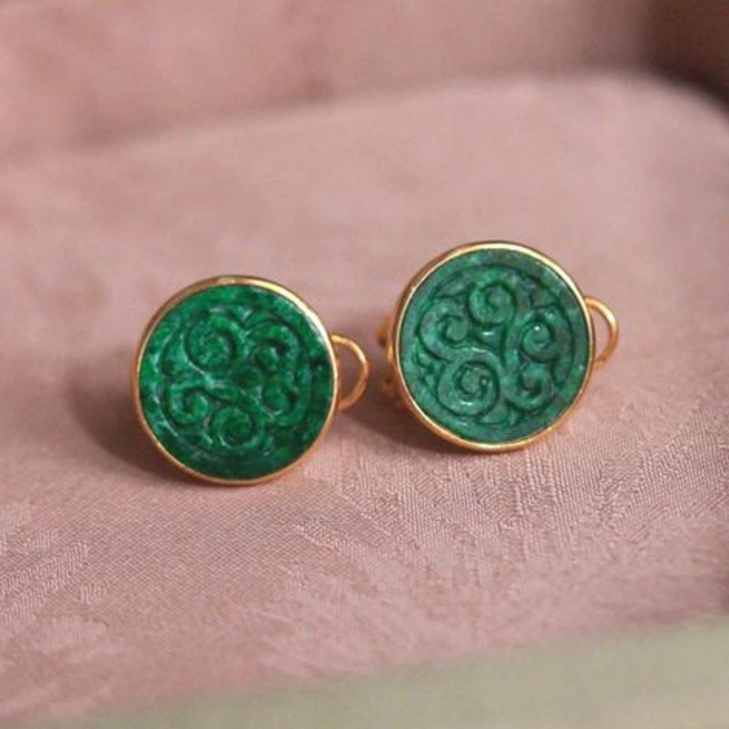 Natural green jadeite stud Earrings /Sterling 925-Silver 18KGold-Plated jade studs/Customize gift box/anniversary Countess Flower earrings