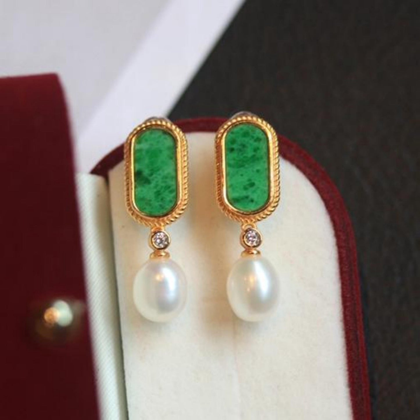 Natural green jadeite dangle Earrings with pearl/Sterling 925-Silver 18KGold-Plated jade drop/Customize gift box/unique pearl earrings gift