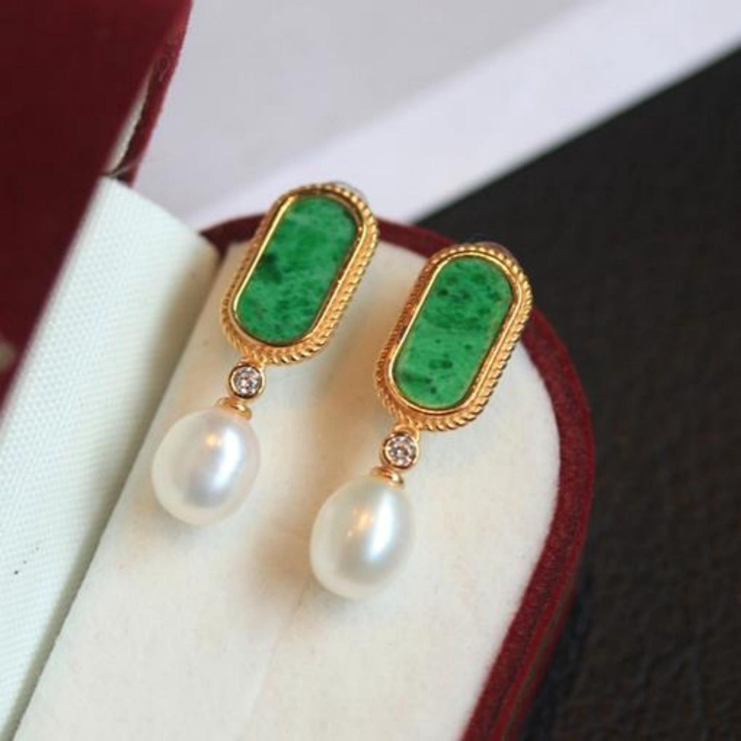 Natural green jadeite dangle Earrings with pearl/Sterling 925-Silver 18KGold-Plated jade drop/Customize gift box/unique pearl earrings gift