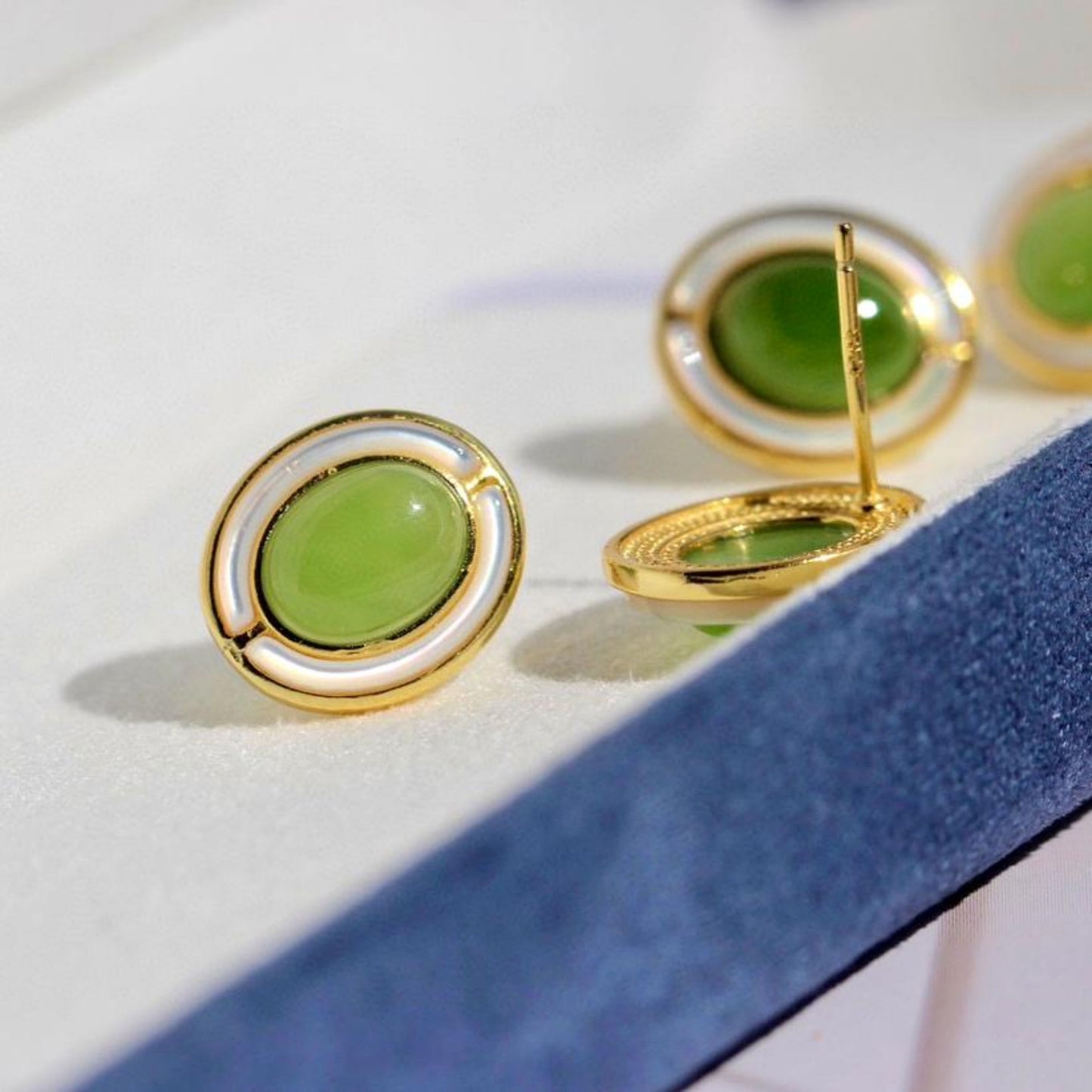 Natural green jade Stud Earrings /Sterling 925Silver 18K Gold-Plated jade Studs with Mother of Pearl/Customize gift box/anniversary gift