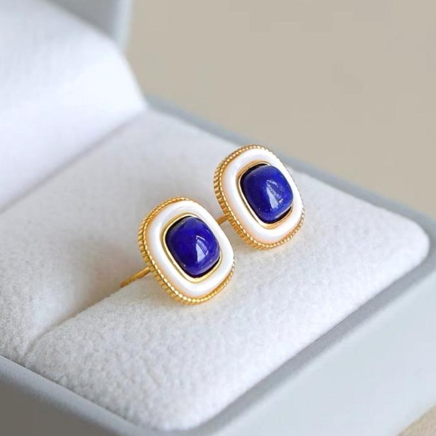 Natural Lapis lazuli Stud Earrings/Sterling 925 Silver Gold-Plated Klein blue Lapis lazuli Studs in Mother of Pearl/Customize gift box