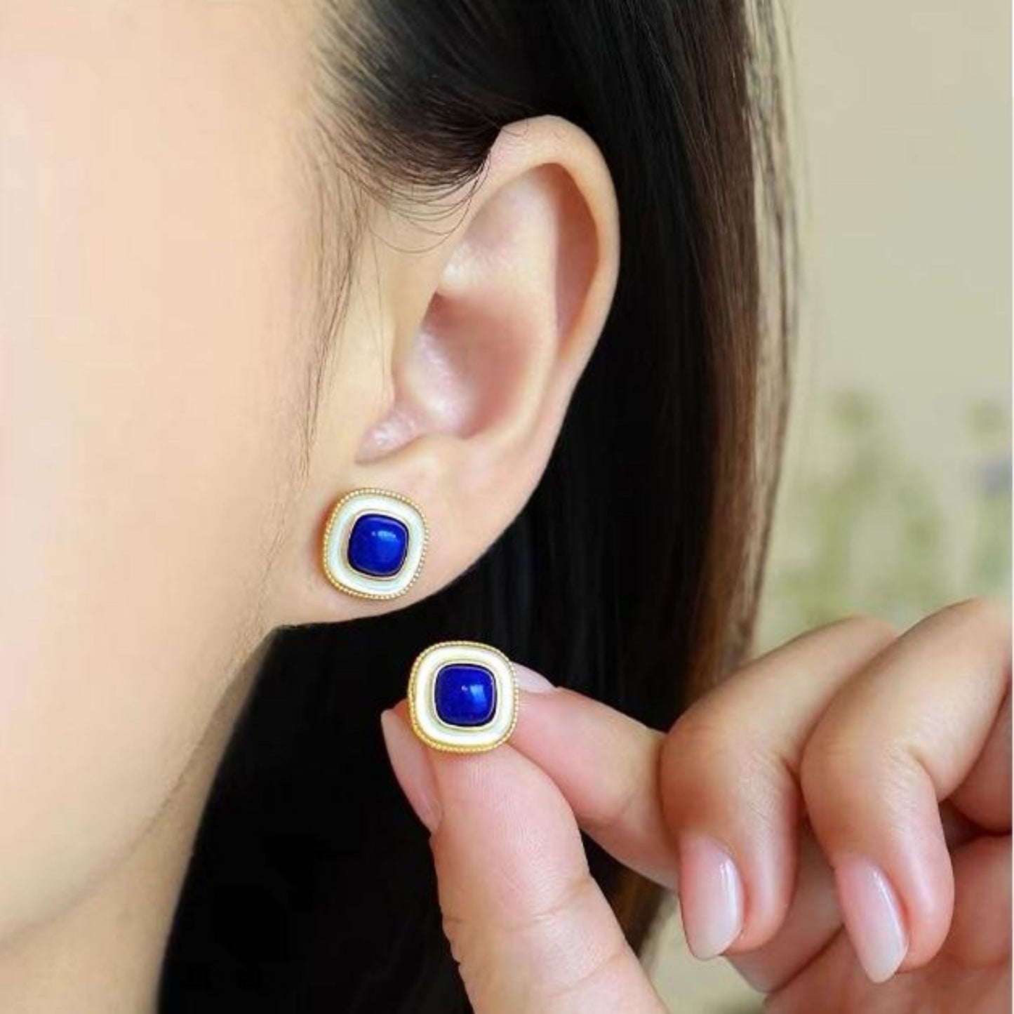 Natural Lapis lazuli Stud Earrings/Sterling 925 Silver Gold-Plated Klein blue Lapis lazuli Studs in Mother of Pearl/Customize gift box